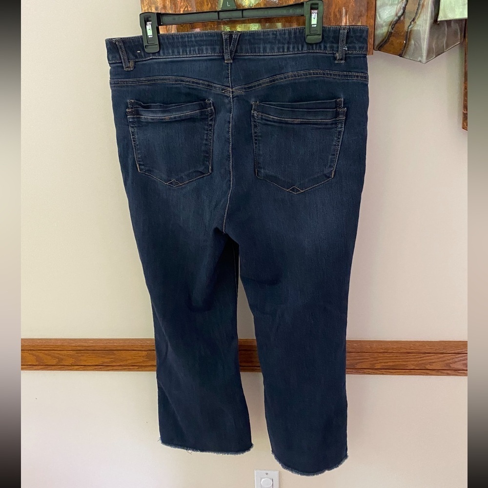 Democracy Ab Solutions crop jean size 14 - Picture 2 of 6